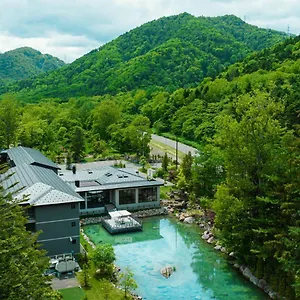 Ryokan Okujozankei Onsen Kasho Gyoen