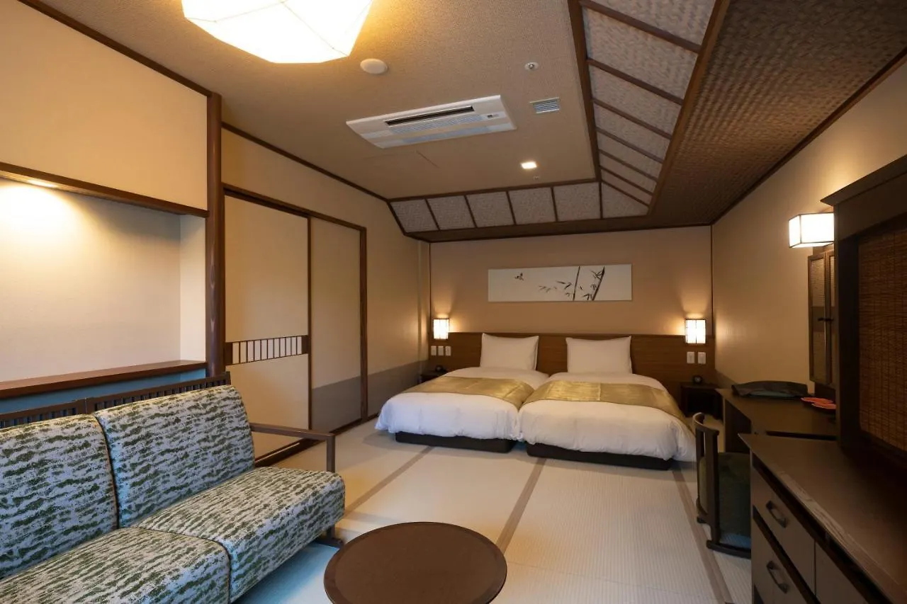 Jozankei Onsen Yurakusoan Hotel Sapporo 4*,  Japan