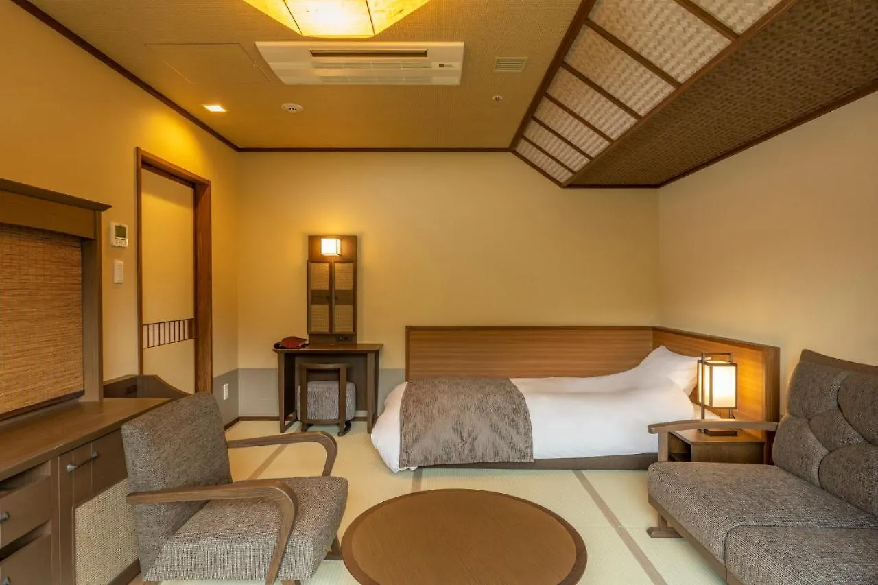 Jozankei Onsen Yurakusoan Hotel Sapporo 4*,  Japan